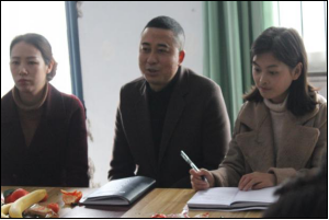 太阳成集团tyc122cc举行“慰问藏族员工座谈会”