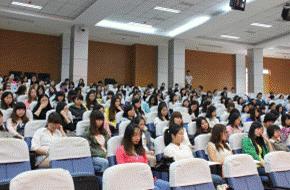 财经贸易系召开2014届毕业生大会