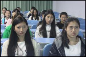 财经贸易系开展“爱国卫生教育”主题班会