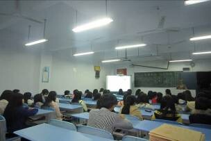 财经贸易系开展“预防诈骗，远离传销”团日活动