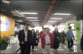 公司与重庆市涪陵电子商务产业发展有限公司签订“校企合作”协议