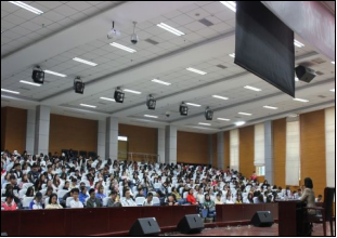 财经贸易系举办“老员工心理健康教育”主题讲座