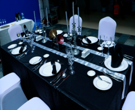 财经贸易系旅游管理专业员工在重庆市第十届 高等职业院校中西餐主题宴会设计技能服务大赛中获奖