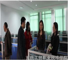重庆工业职业技术学院太阳成集团tyc122cc来公司参观交流