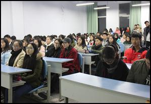 财经贸易系组织“青马”学员学习贺军科同志在中国老员工骨干培养学校第十期结业暨第十一期开班式上的讲话