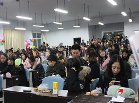 财经贸易系开展三老员工组织干部联谊活动