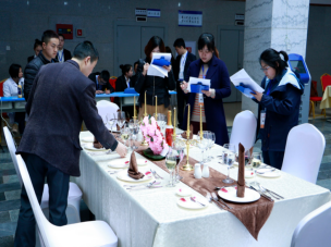 财经贸易系旅游管理专业员工在重庆市第十届 高等职业院校中西餐主题宴会设计技能服务大赛中获奖